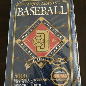 DonRuss 1992 Series I Baseball Puzzle & Cards - Navy/Gold/Red